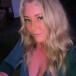 Meet your Posher, Marie-claude